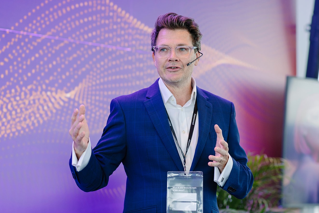 Chris Hague hosting yoummday's younite CX